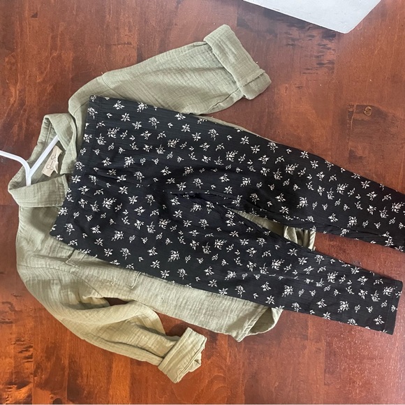 Jessica Simpson • Toddler Set - Picture 2 of 4